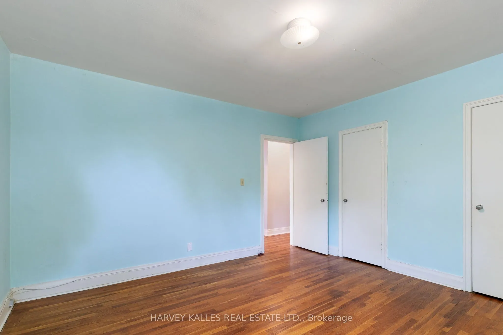 15 Warwick Avenue, #3