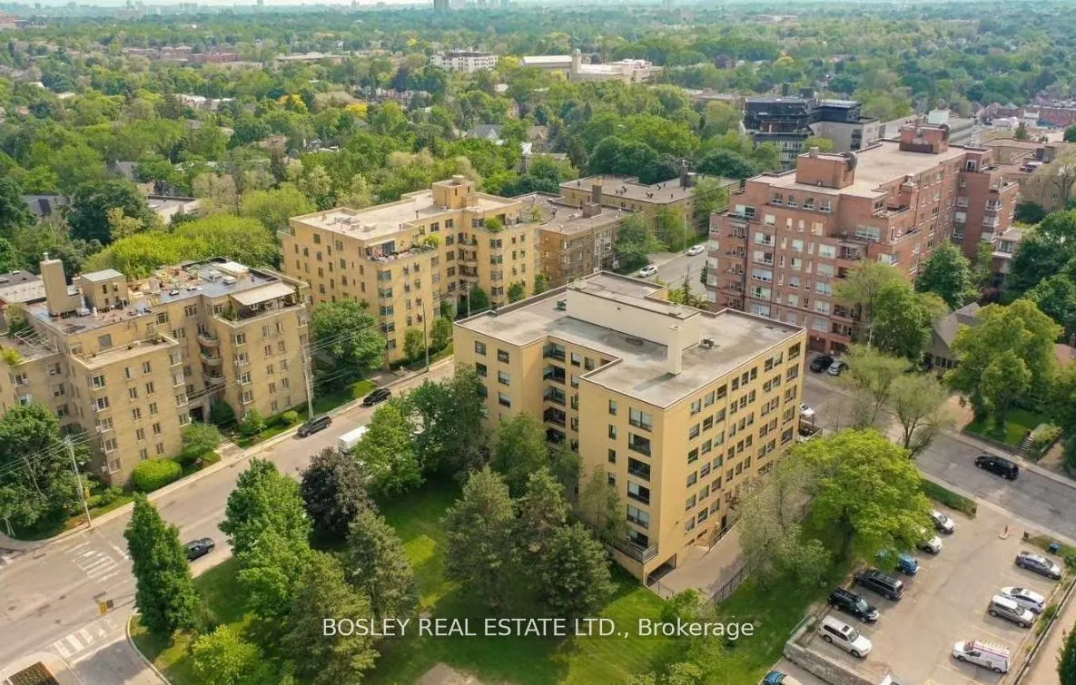 740 Eglinton Avenue W, #108