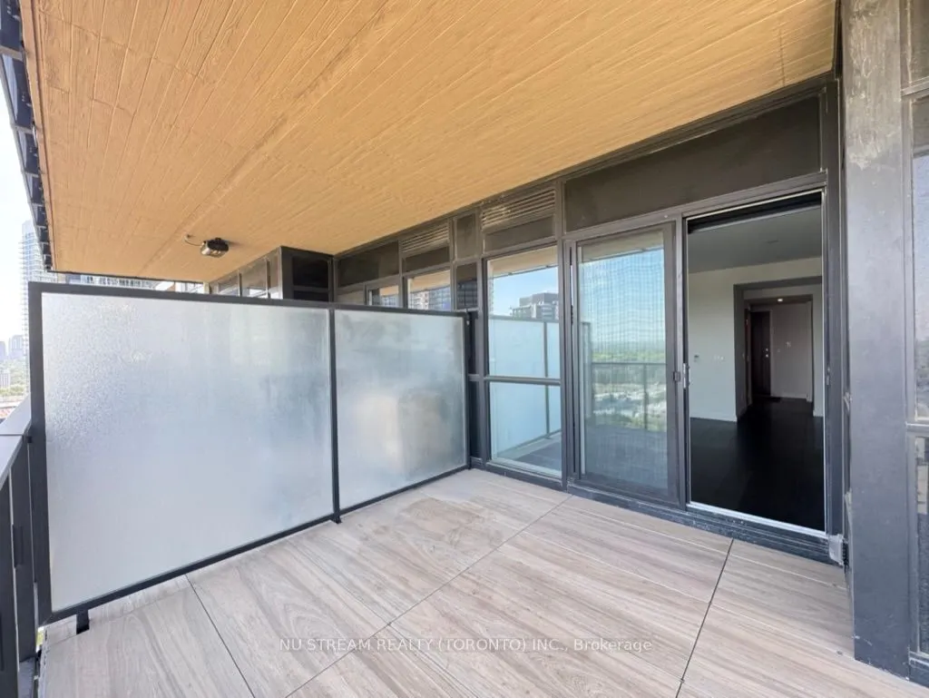 25 McMahon Drive, #1510