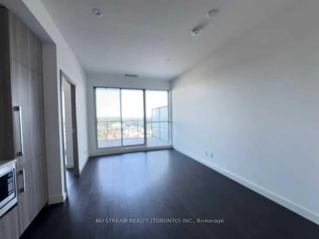 25 McMahon Drive, #1510