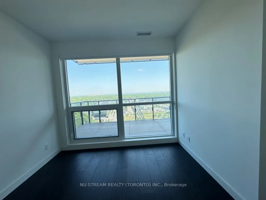 25 McMahon Drive, #1510