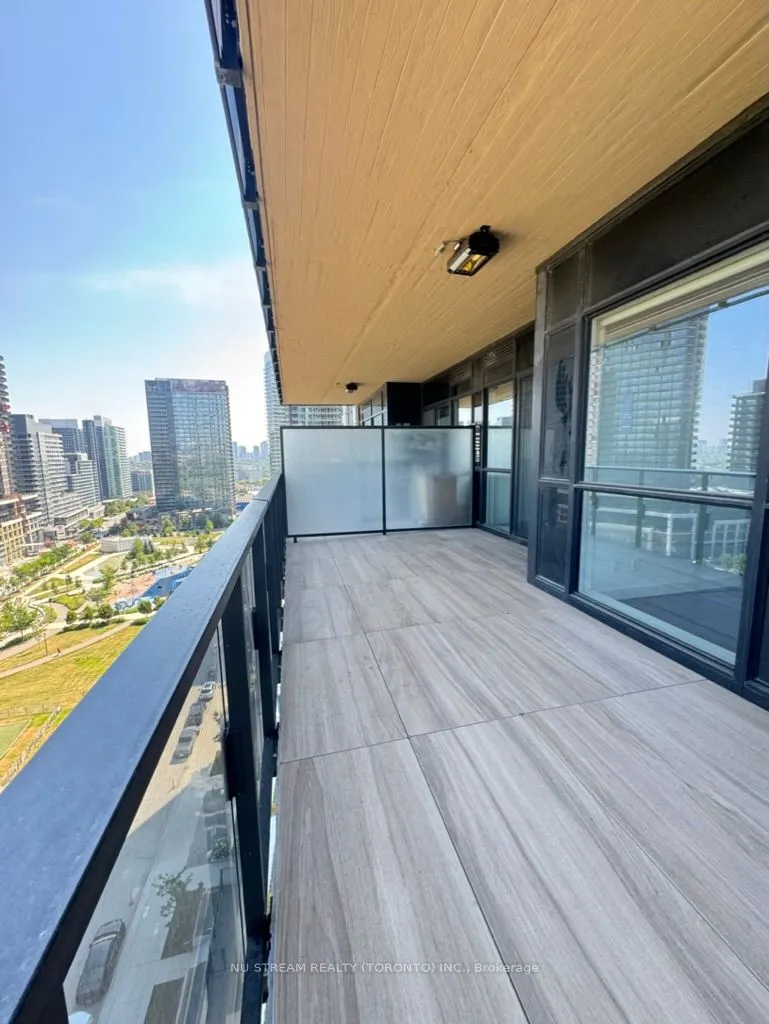 25 McMahon Drive, #1510