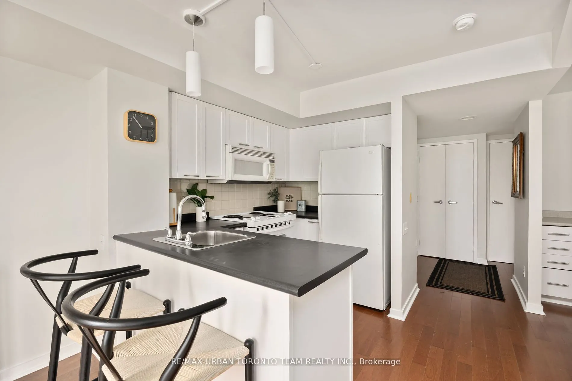 75 Dalhousie Street, #1108&1109
