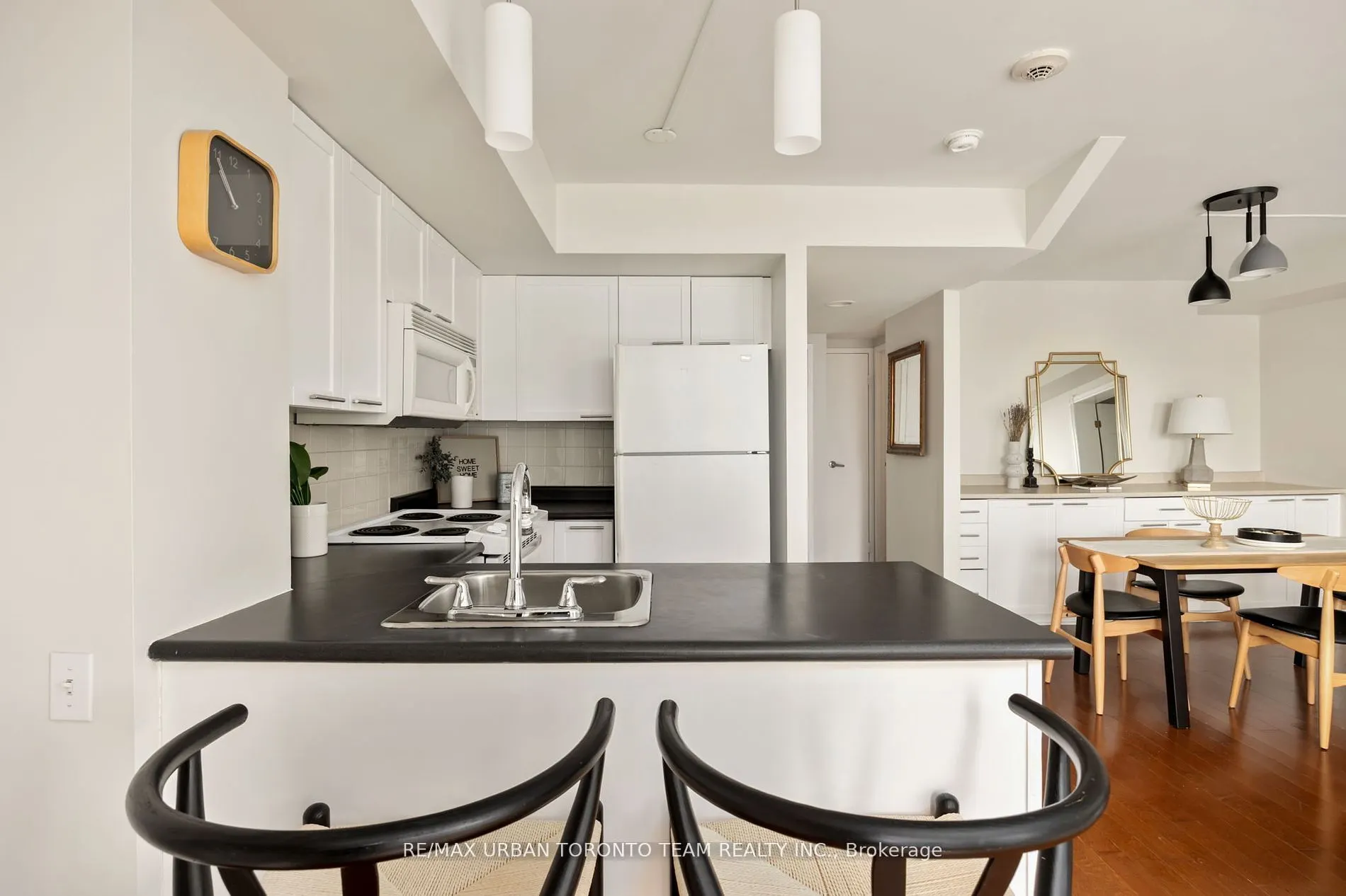 75 Dalhousie Street, #1108&1109