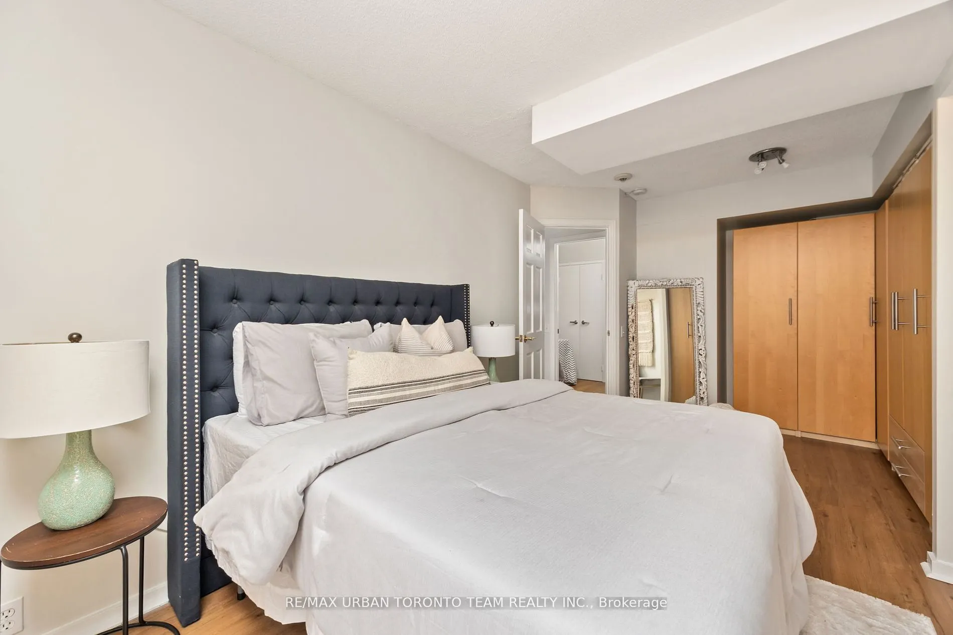75 Dalhousie Street, #1108&1109