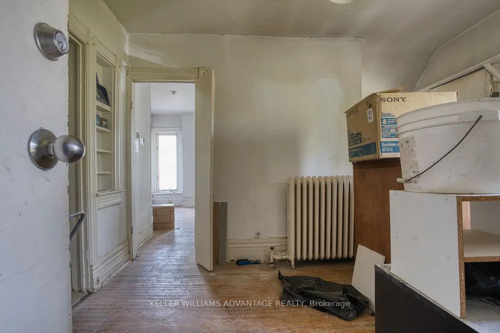 43 Dewson Street