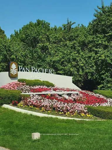 900 York Mills Road, #2