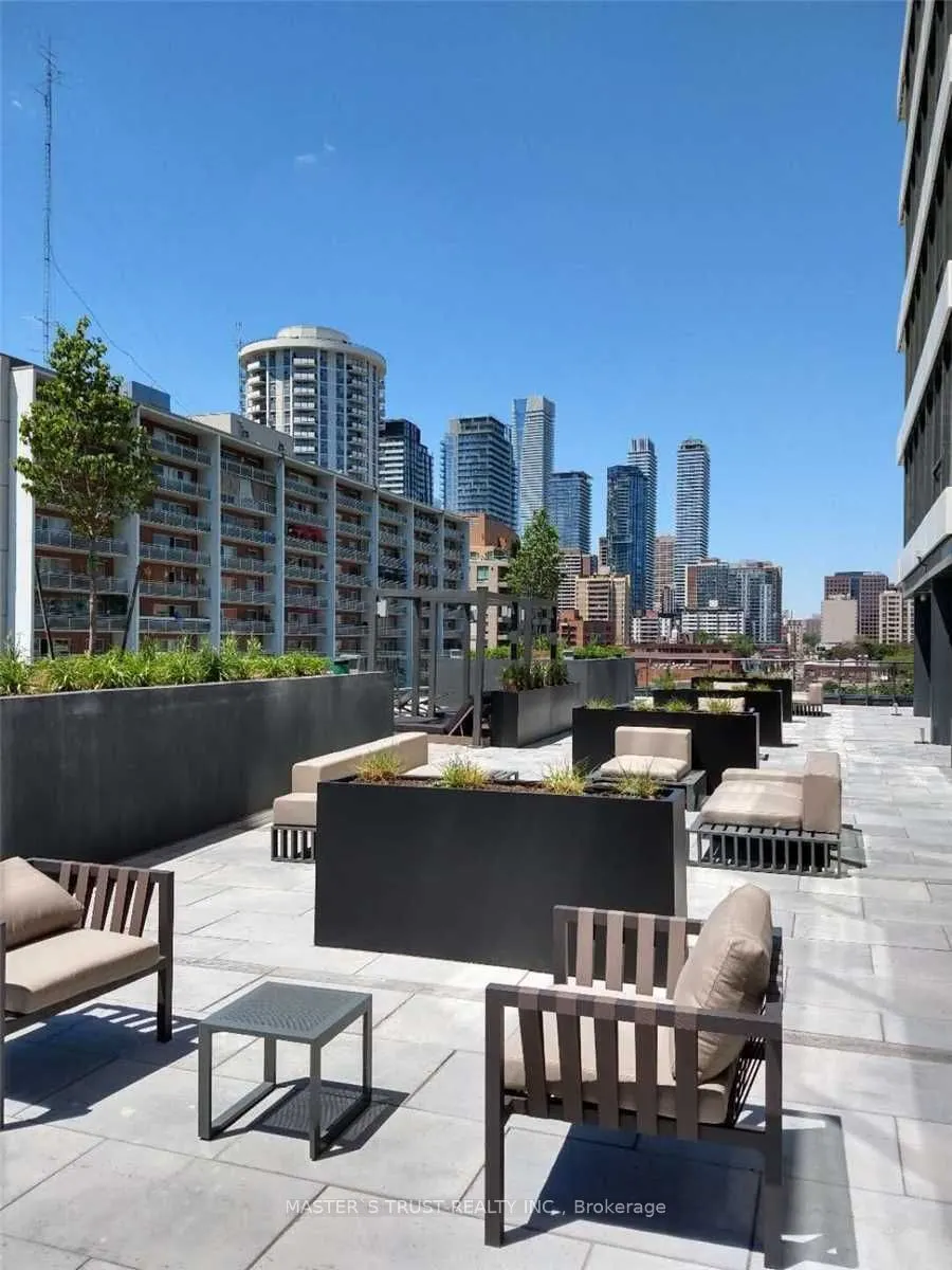 85 Wood Street, #2303
