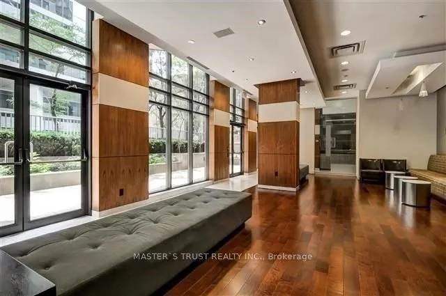 85 Wood Street, #2303