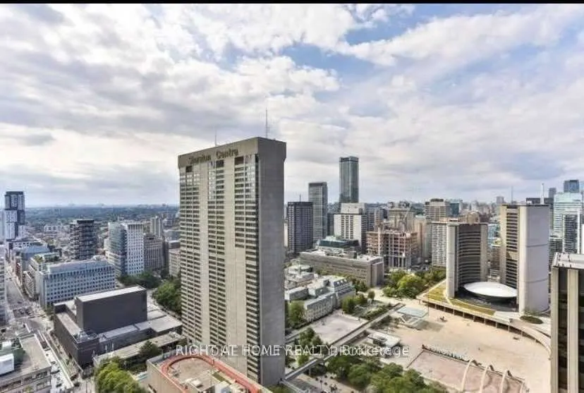 70 Temperance Street, #3402