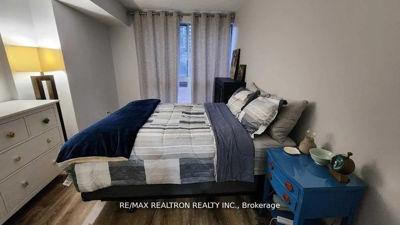 7 Broadway Avenue, #211