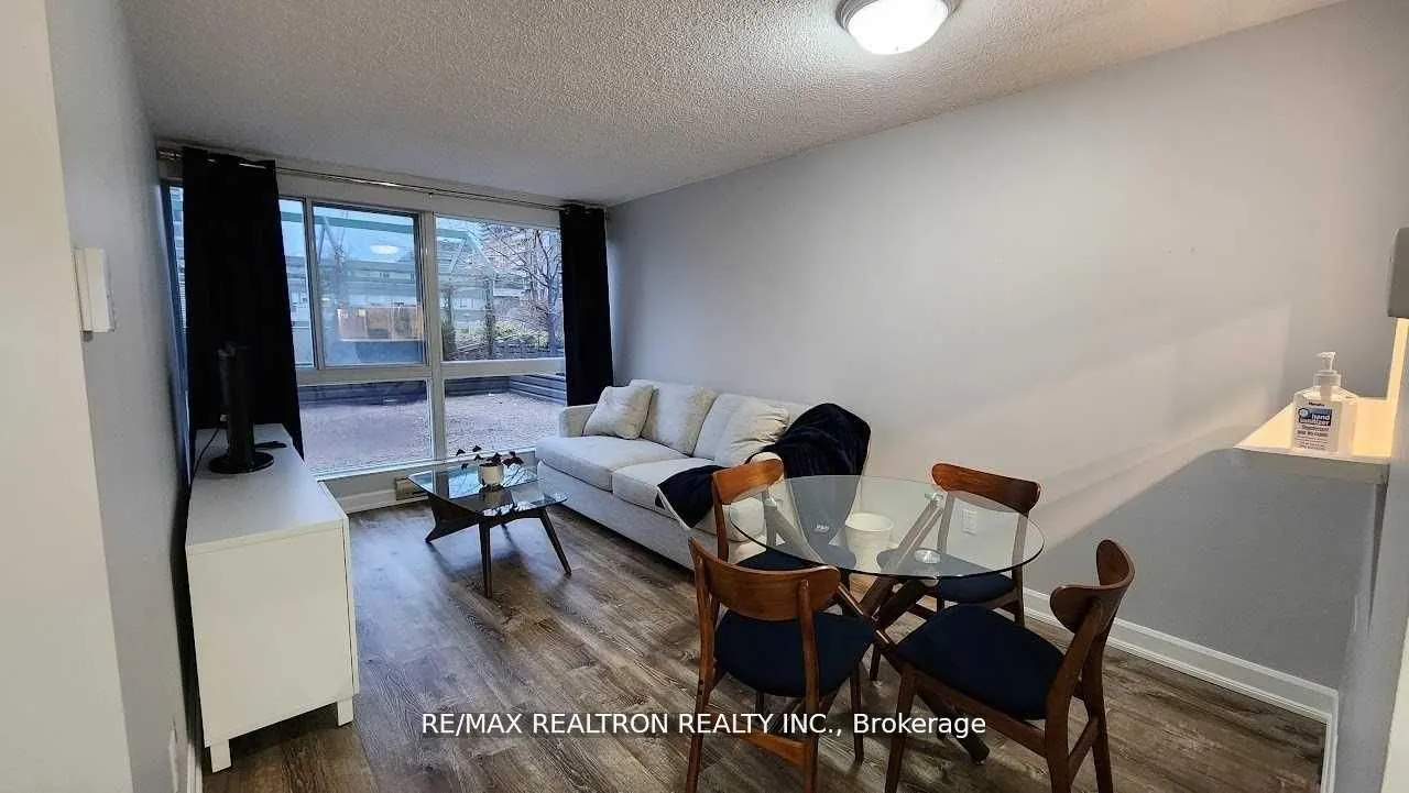 7 Broadway Avenue, #211