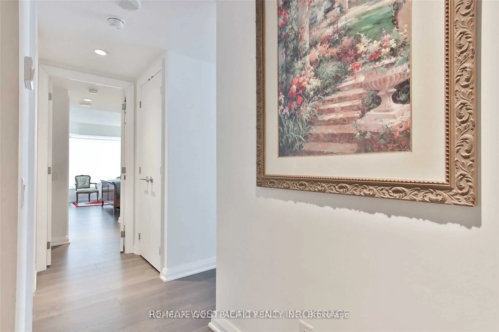 155 Yorkville Avenue, #2313