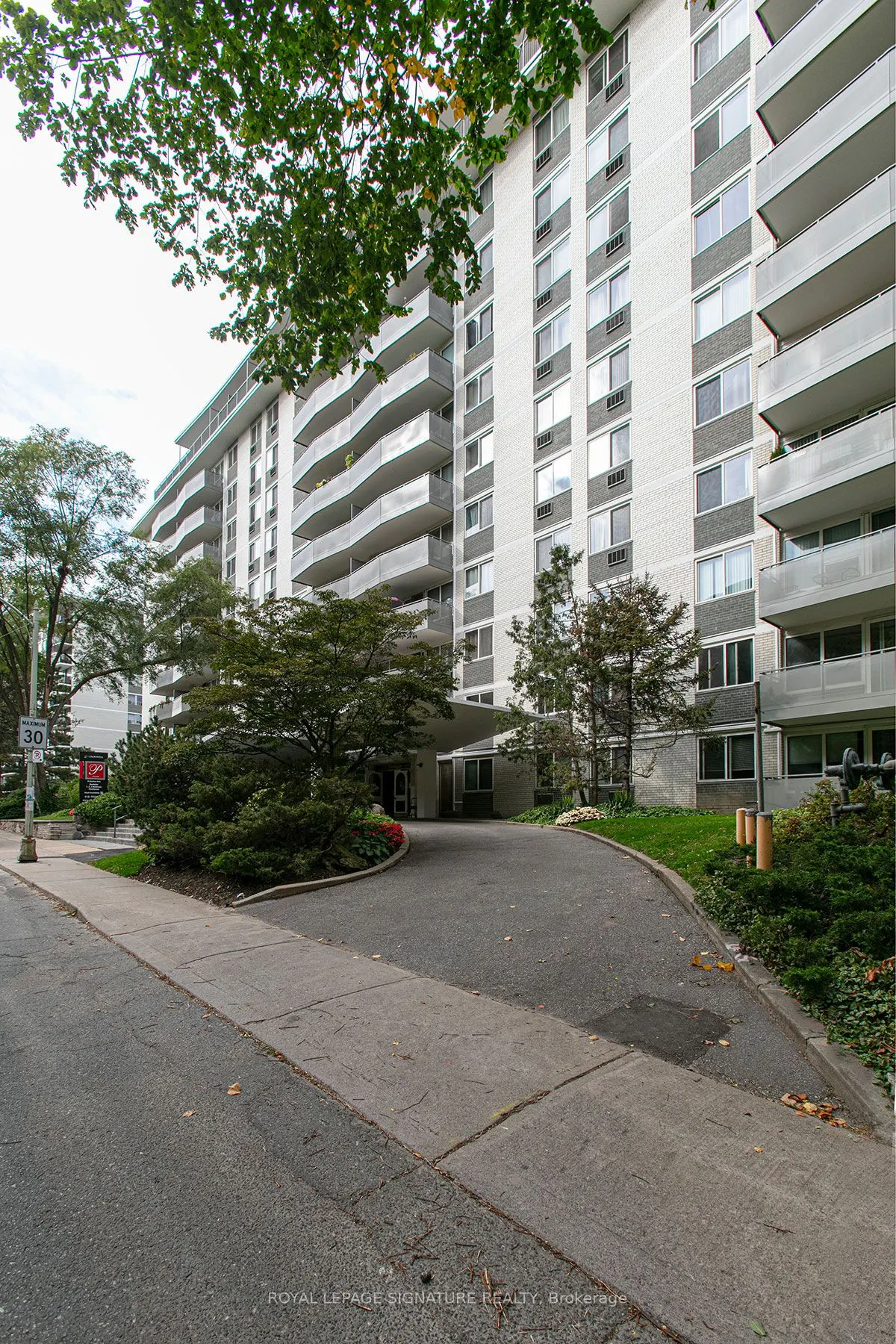 10 Shallmar Boulevard, #115