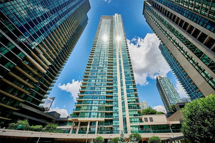 18 Harbour Street, #1607