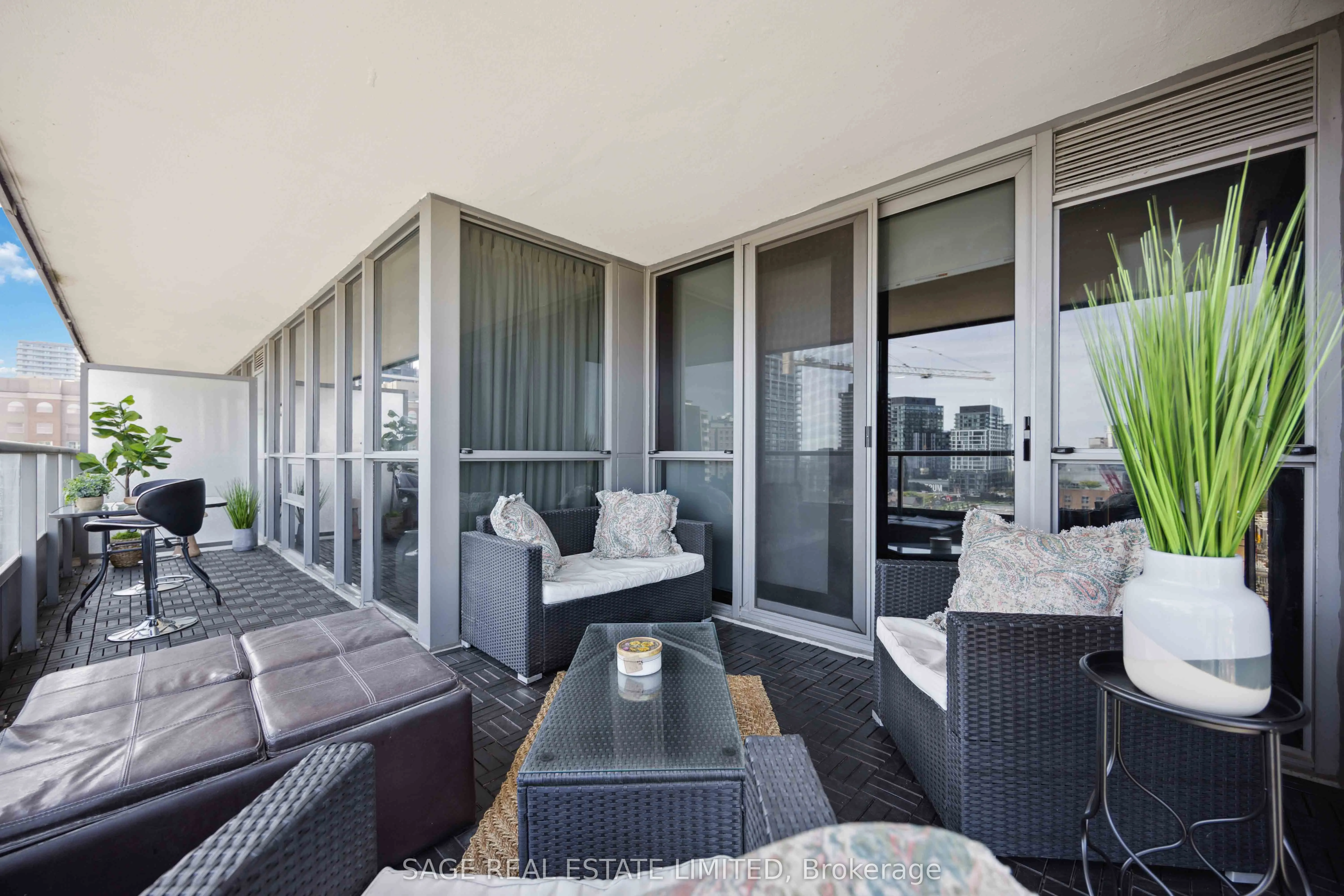 320 Richmond Street E #1115