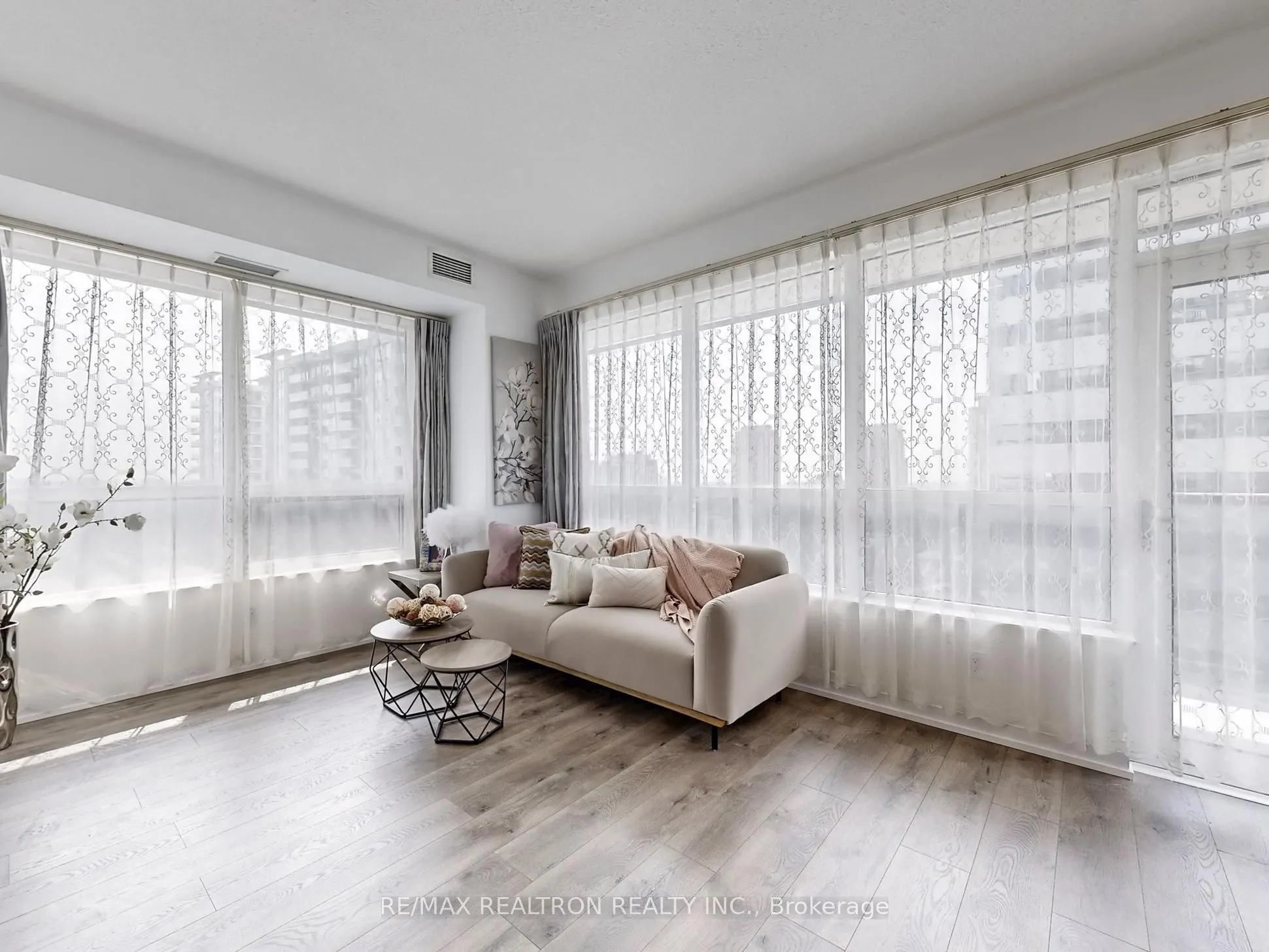 2 Anndale Drive, #1308