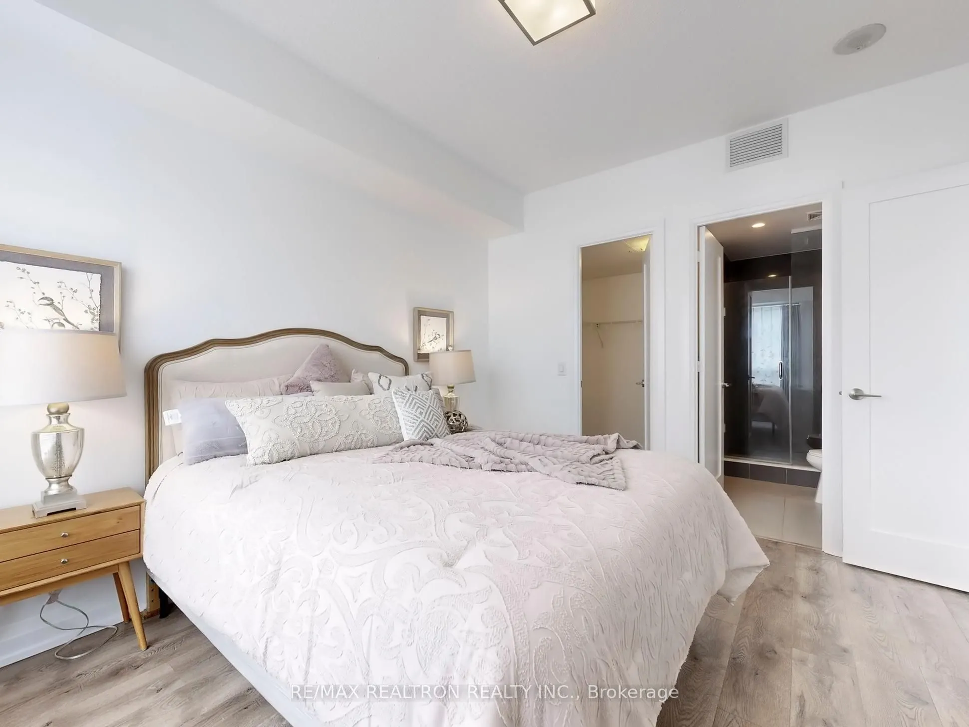 2 Anndale Drive, #1308