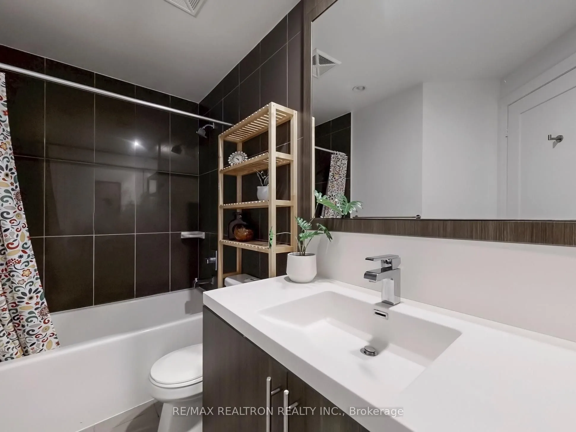 2 Anndale Drive, #1308