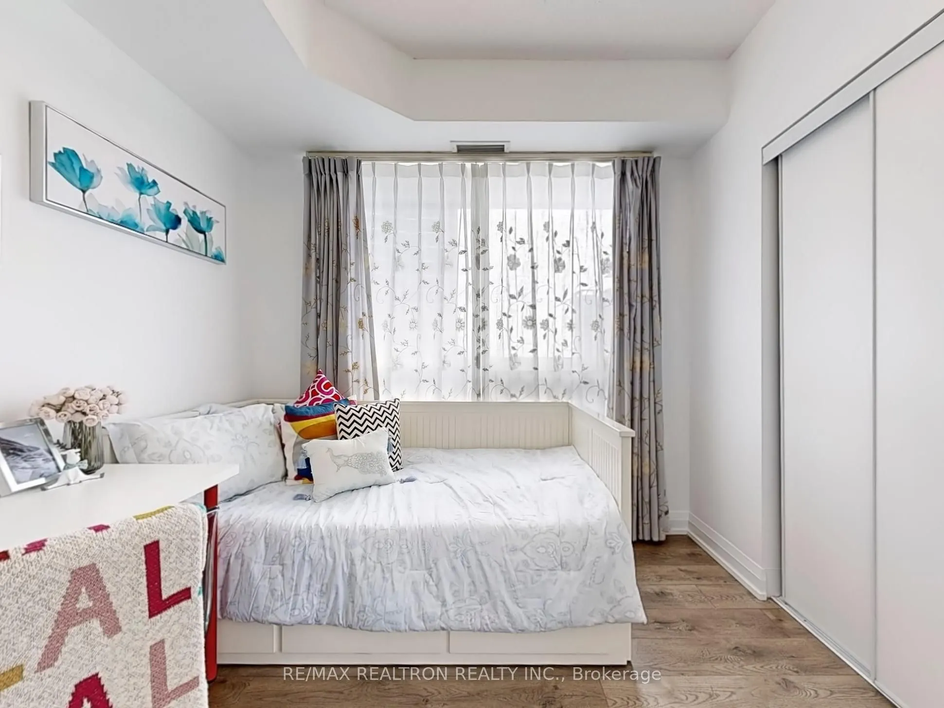 2 Anndale Drive, #1308