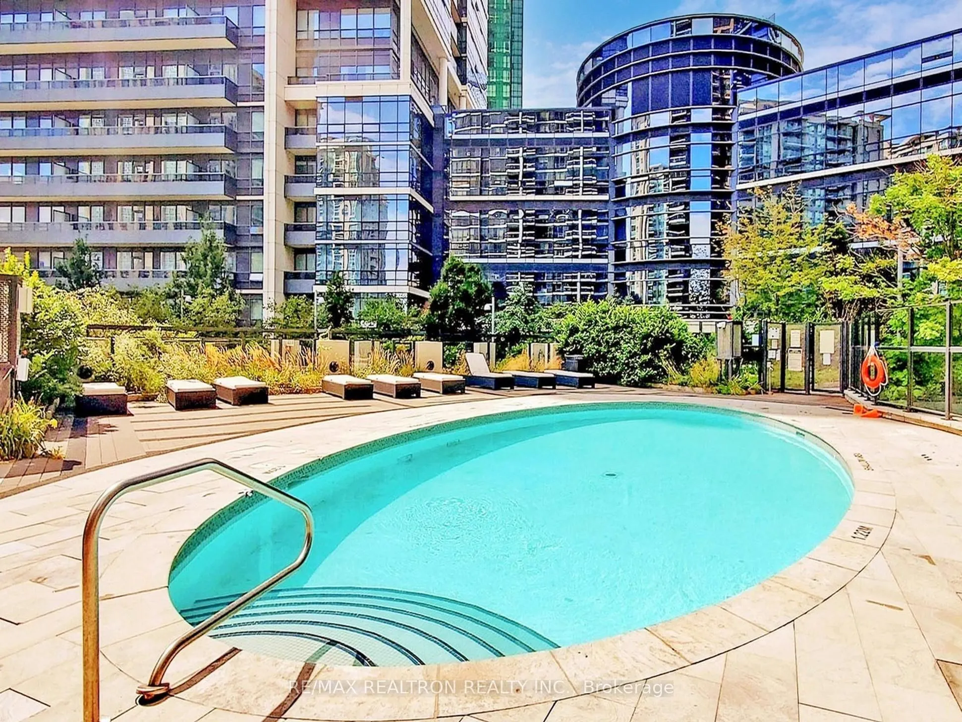 2 Anndale Drive, #1308
