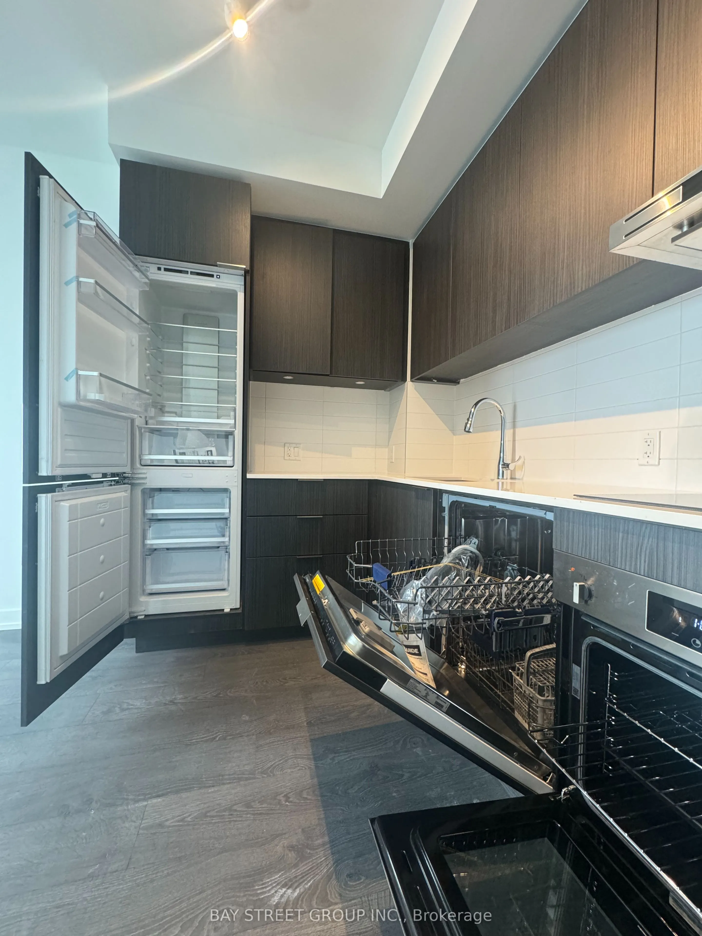 8 Olympic Garden Drive, #S3005