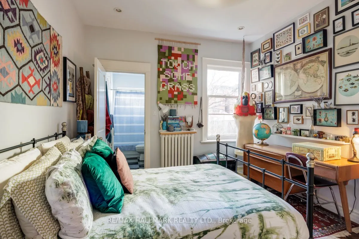 368 Palmerston Boulevard, #Main