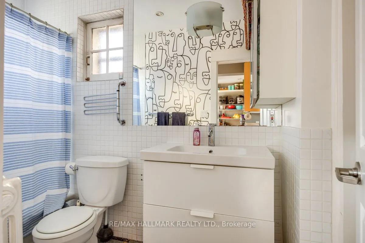 368 Palmerston Boulevard, #Main