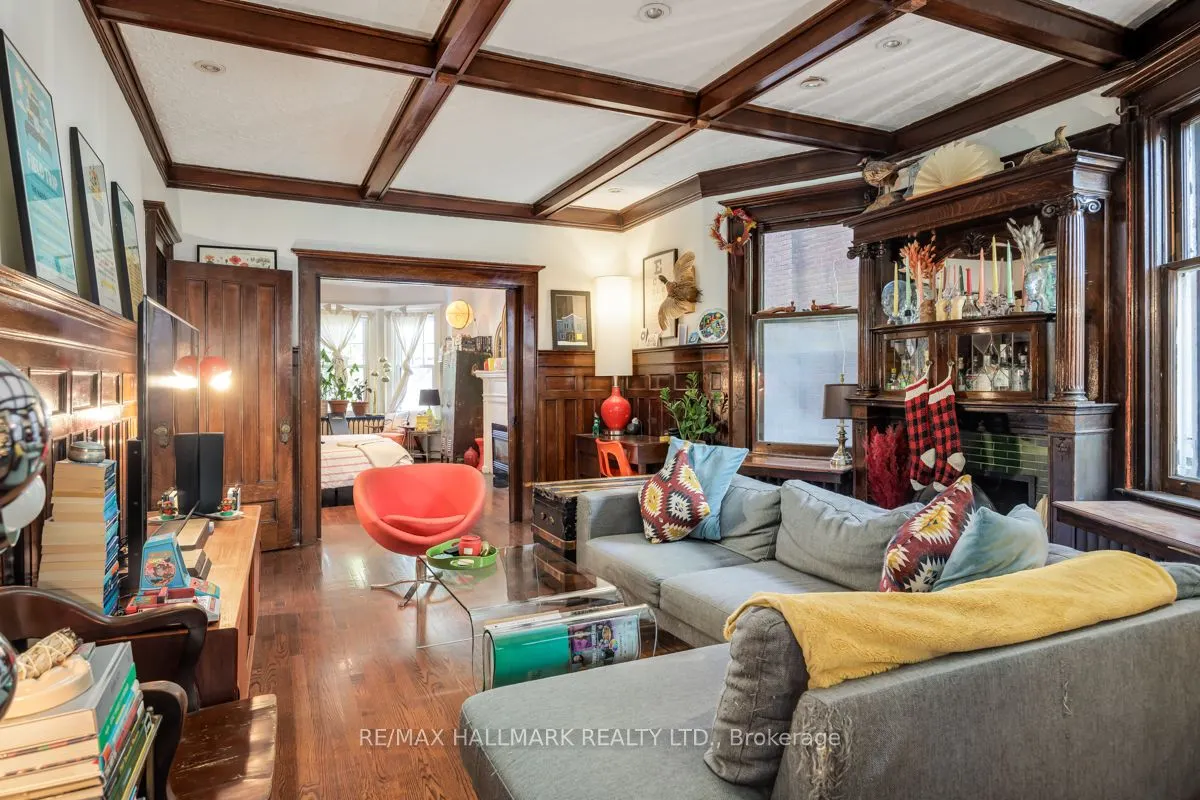 368 Palmerston Boulevard, #Main