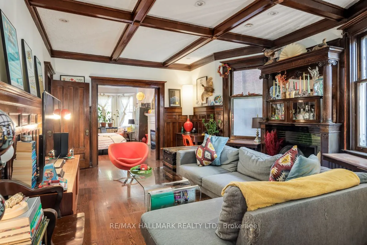 368 Palmerston Boulevard, #Main