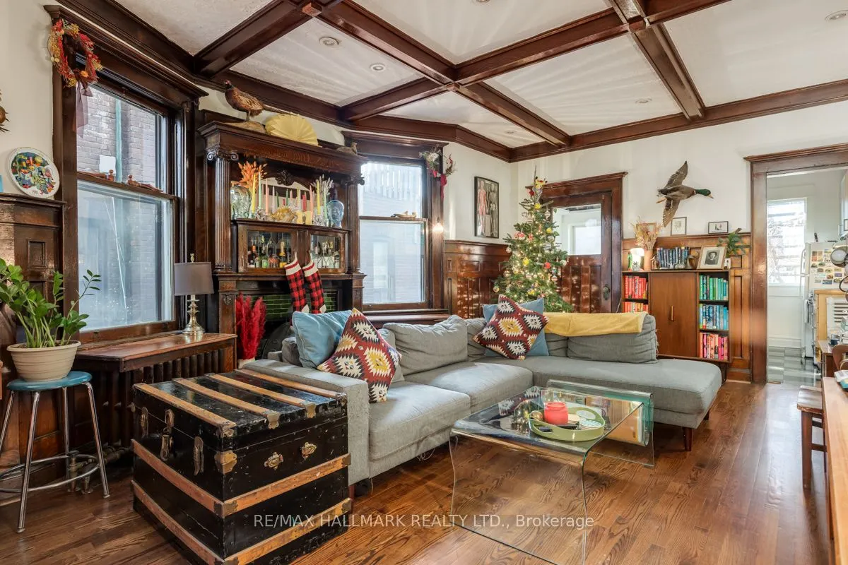 368 Palmerston Boulevard, #Main