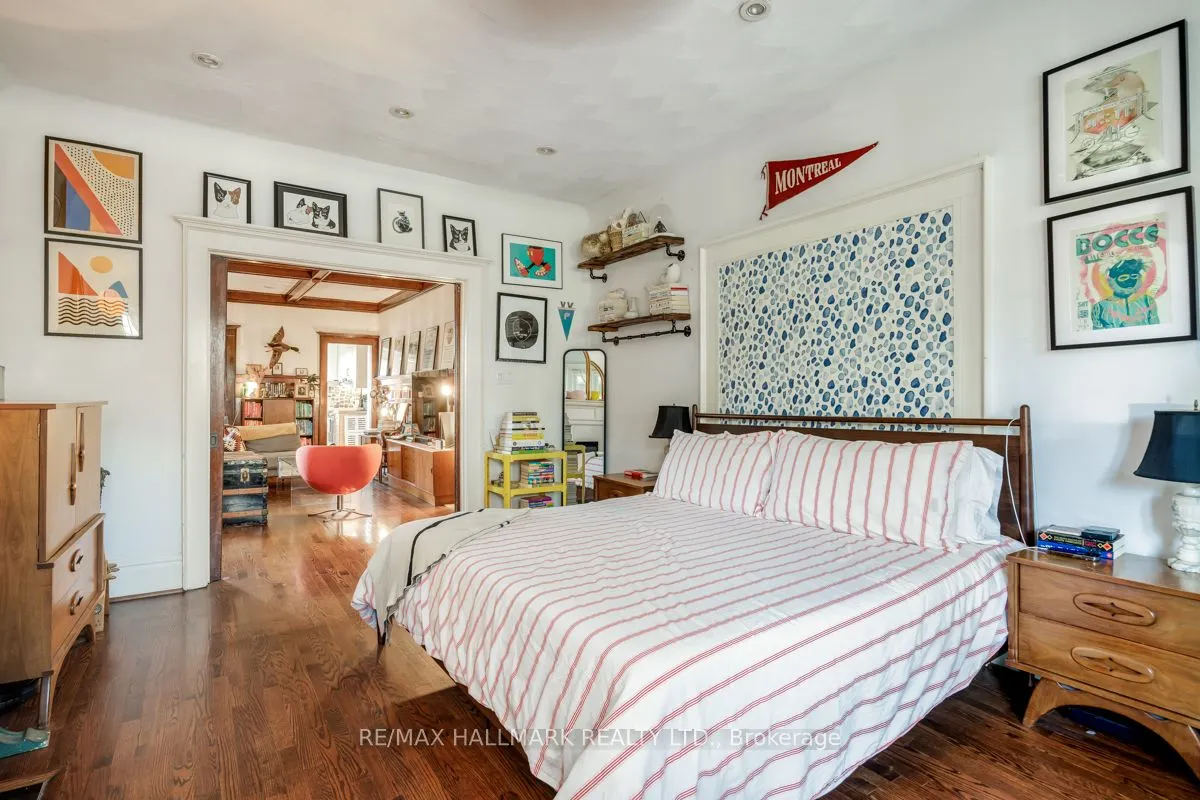 368 Palmerston Boulevard, #Main