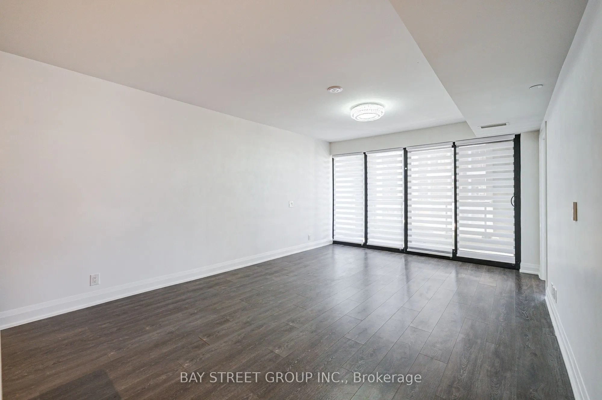 33 Frederick Todd Way, #512