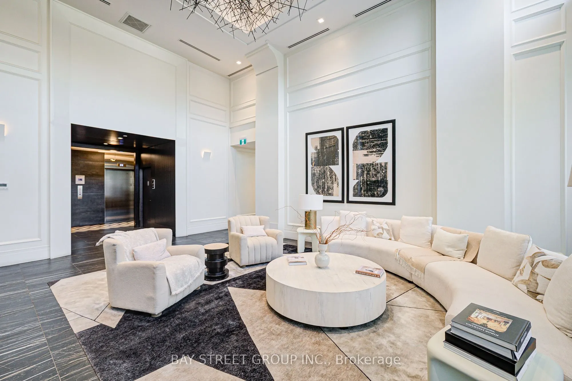 33 Frederick Todd Way, #512