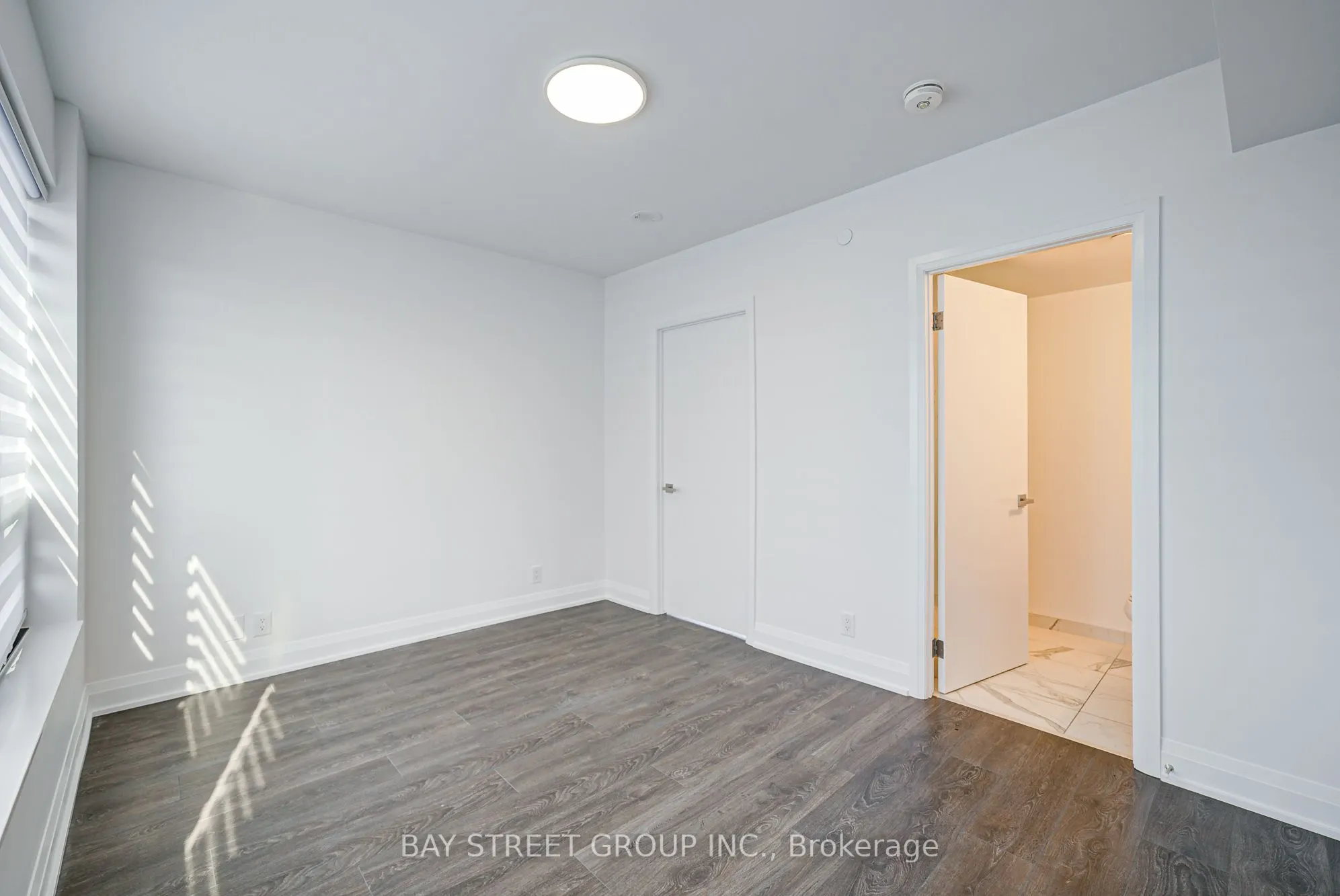 33 Frederick Todd Way, #512