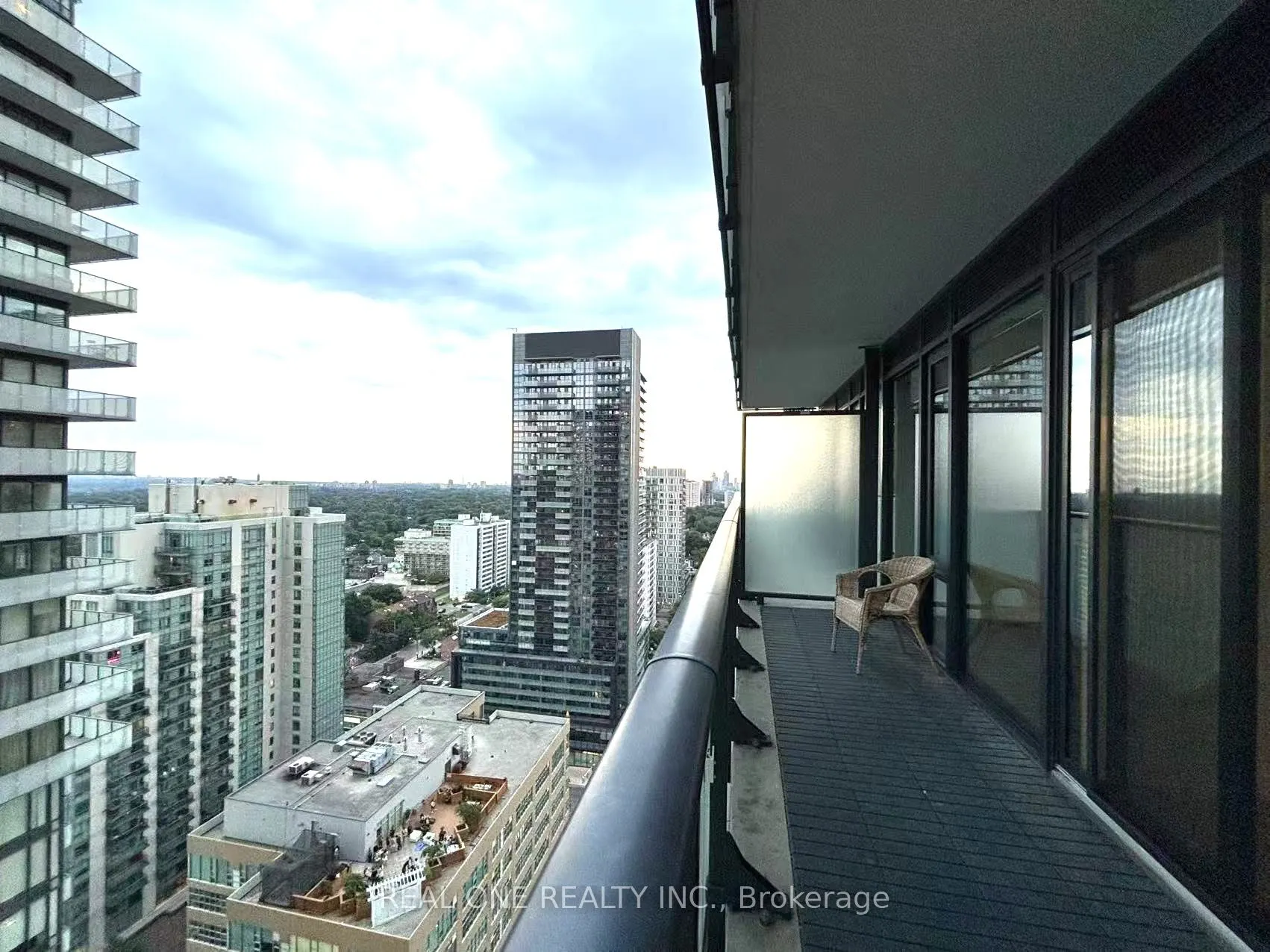 161 Roehampton Avenue, #2507