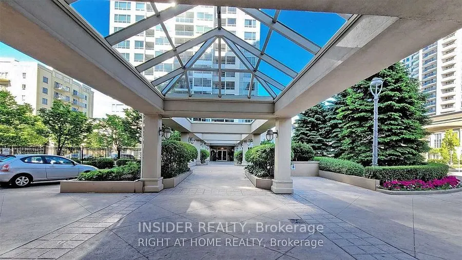2 Rean Drive, #1612