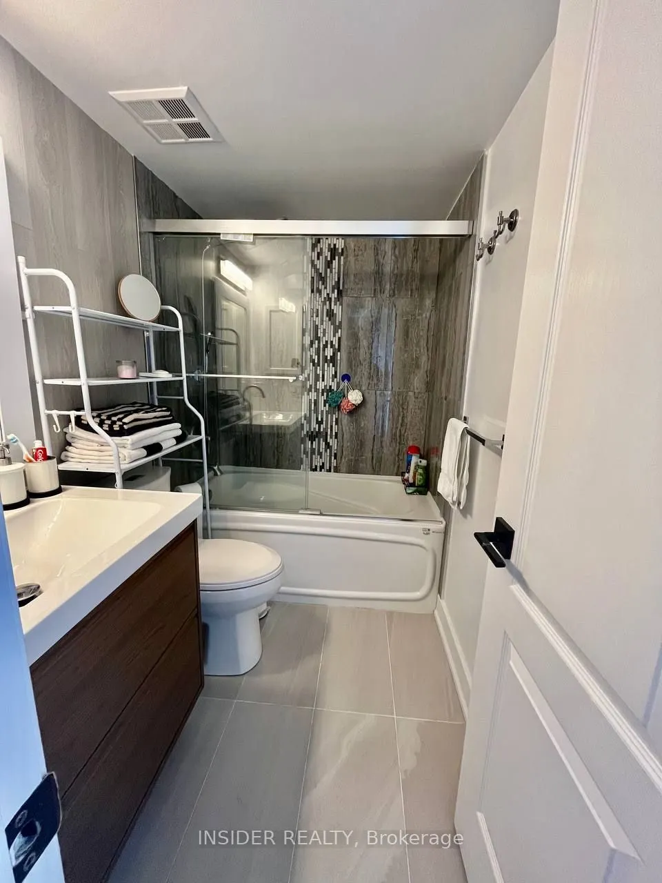 2 Rean Drive, #1612