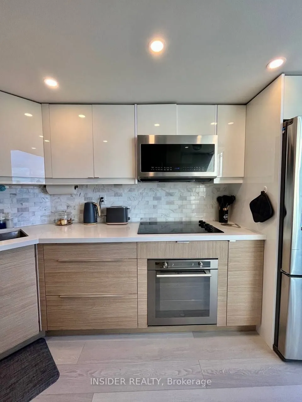 2 Rean Drive, #1612