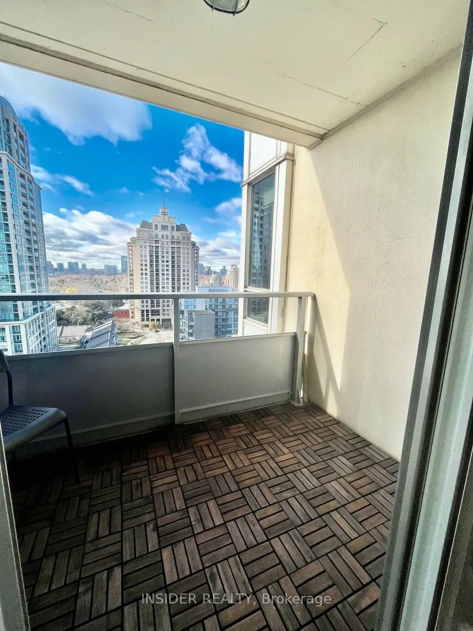 2 Rean Drive, #1612