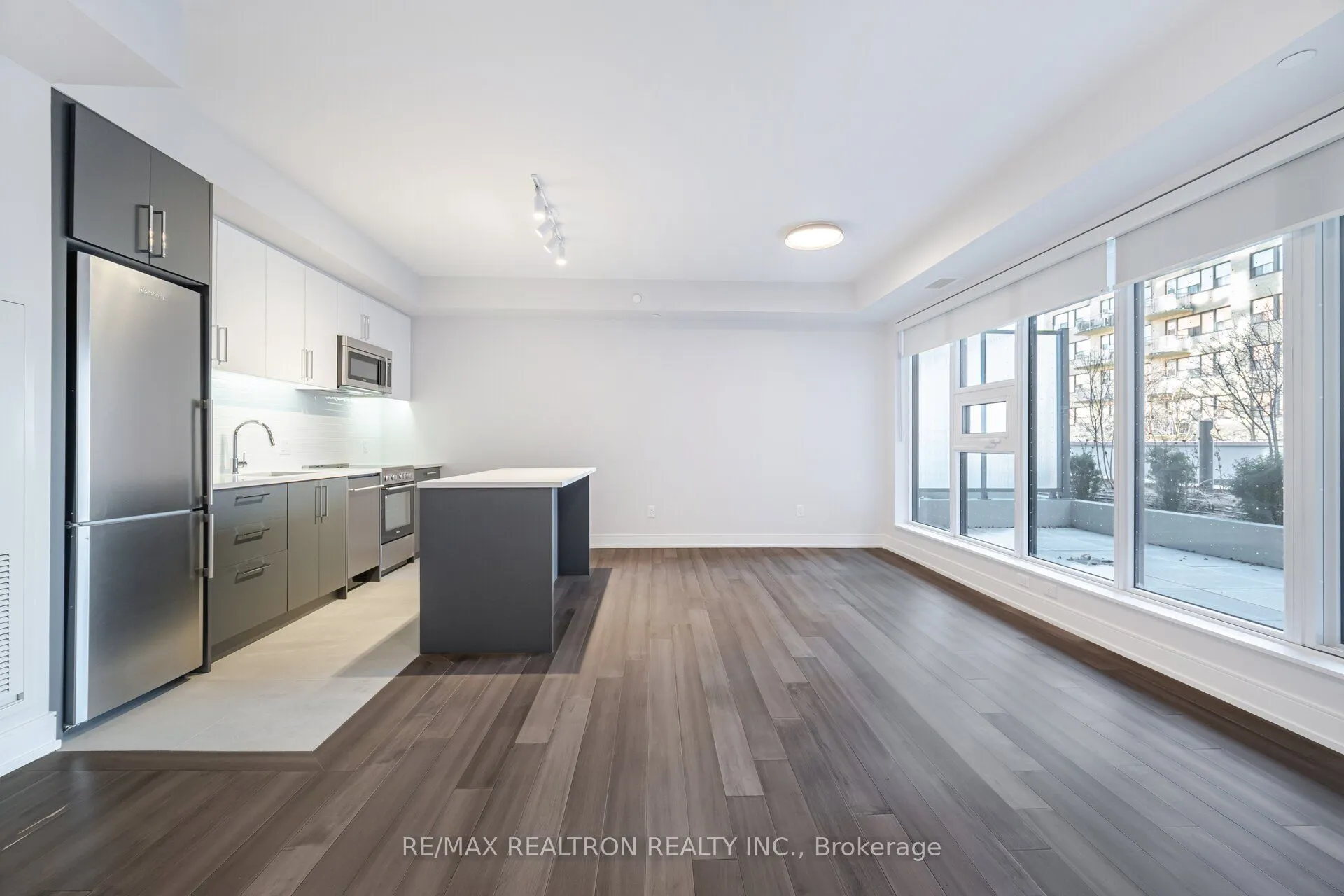 2525 Bathurst Street, #313