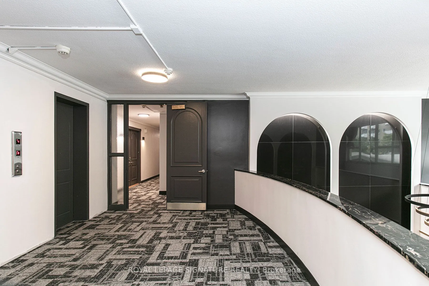 10 Shallmar Boulevard, #509
