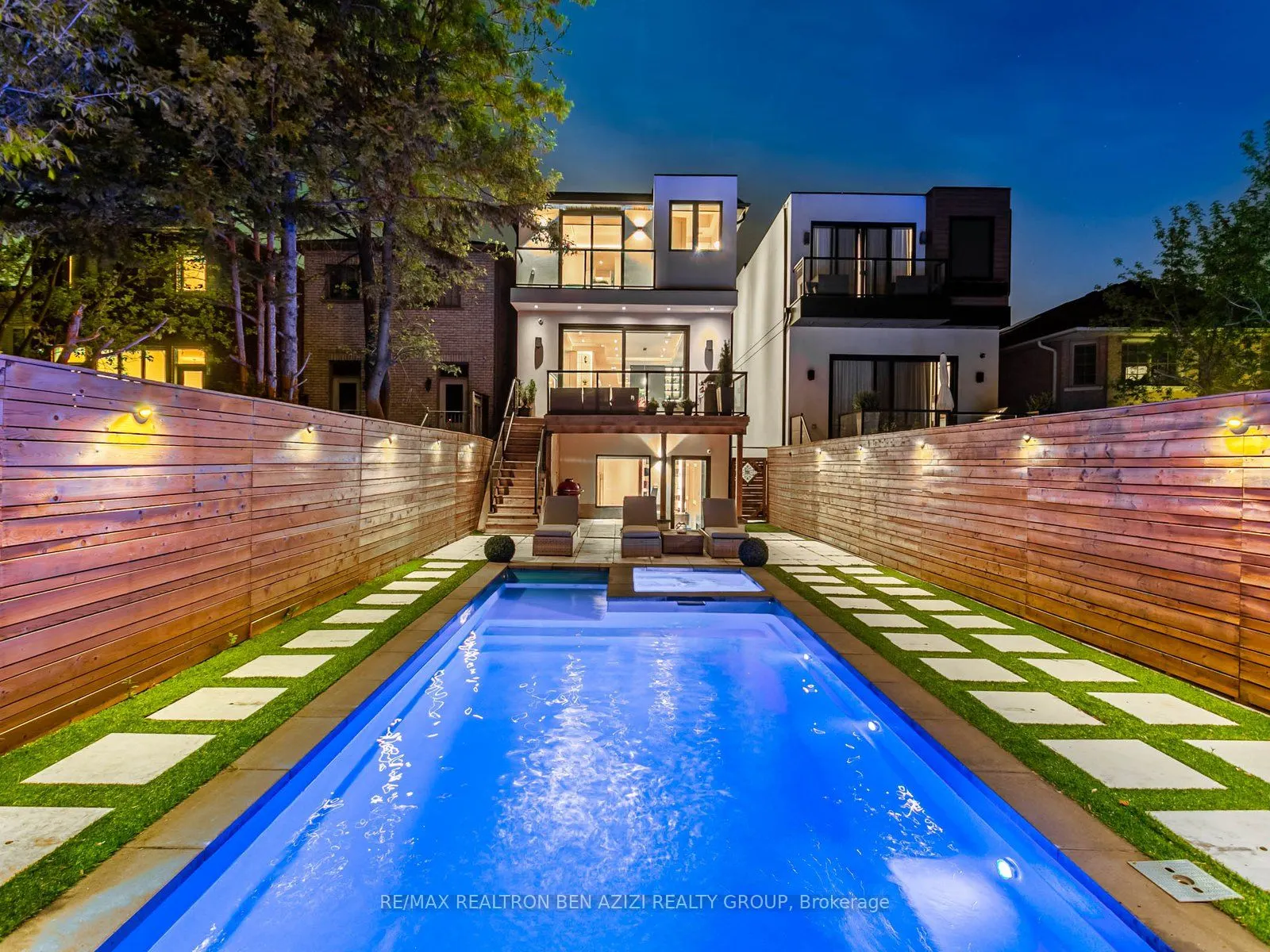 323 Melrose Avenue