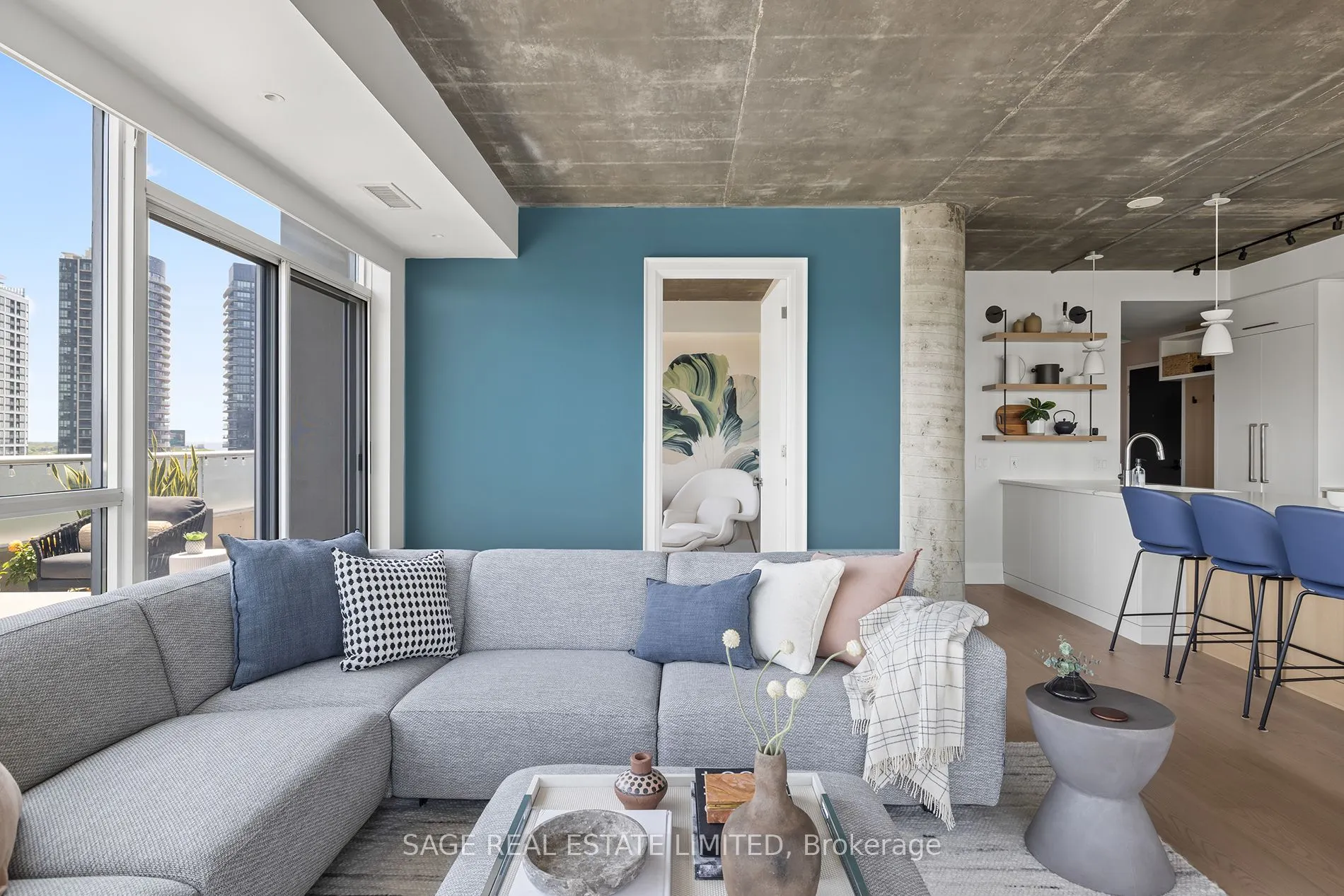 1 Shaw Street, #912
