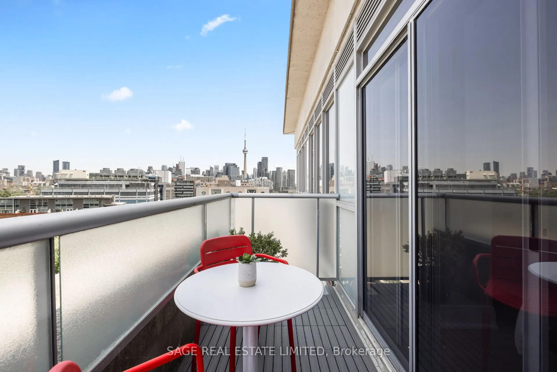 1 Shaw Street, #912