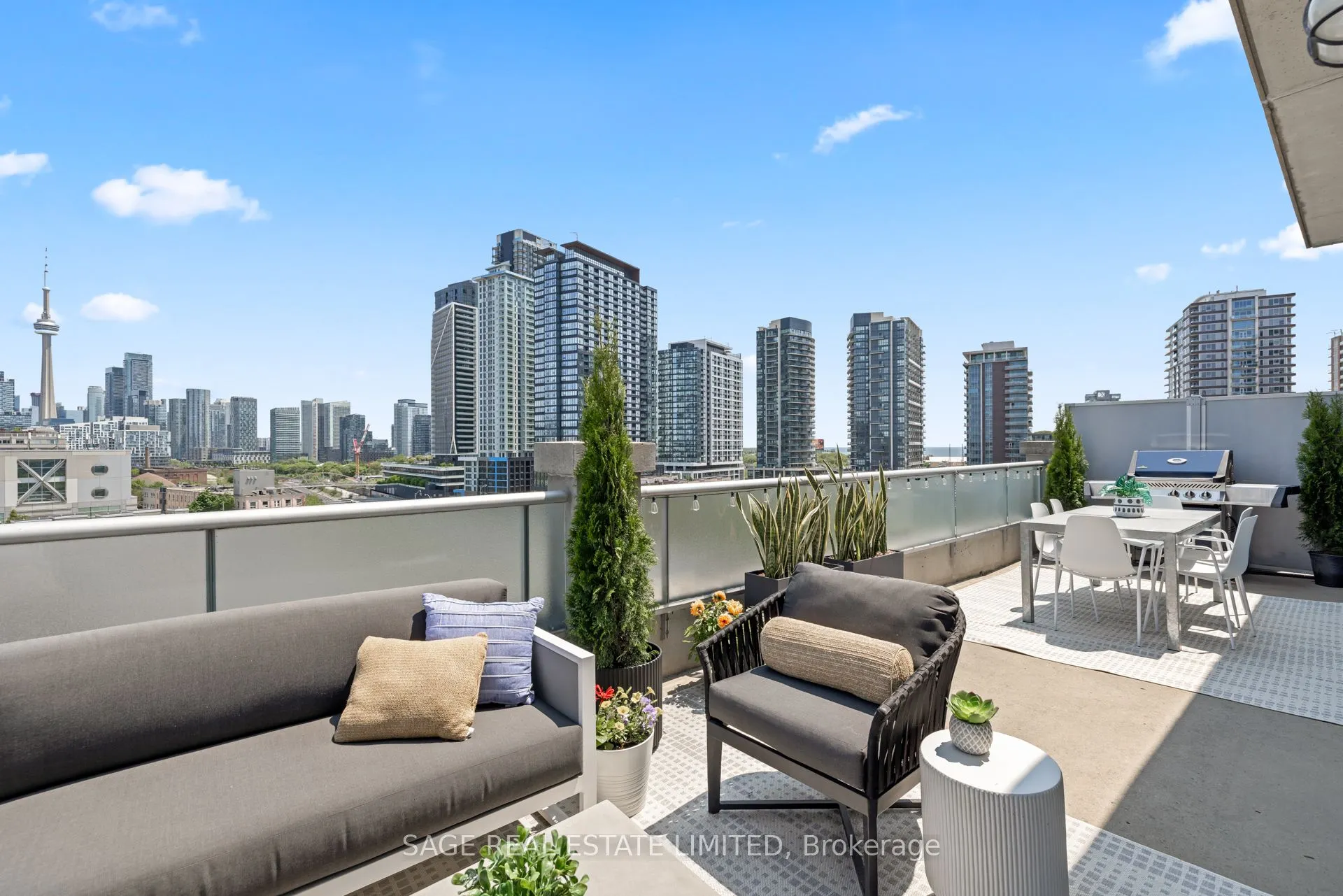1 Shaw Street, #912