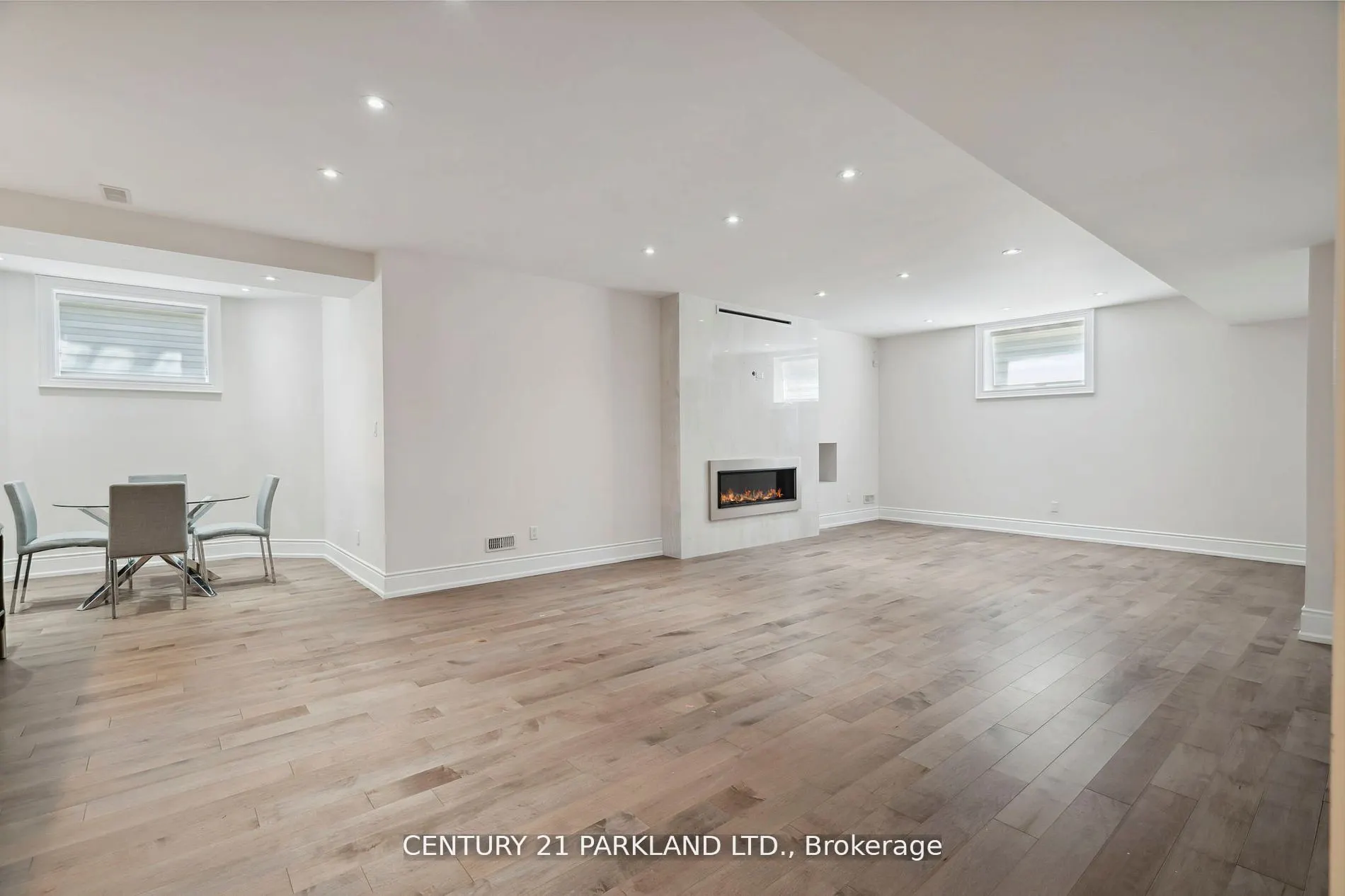 337 Kingsdale Avenue