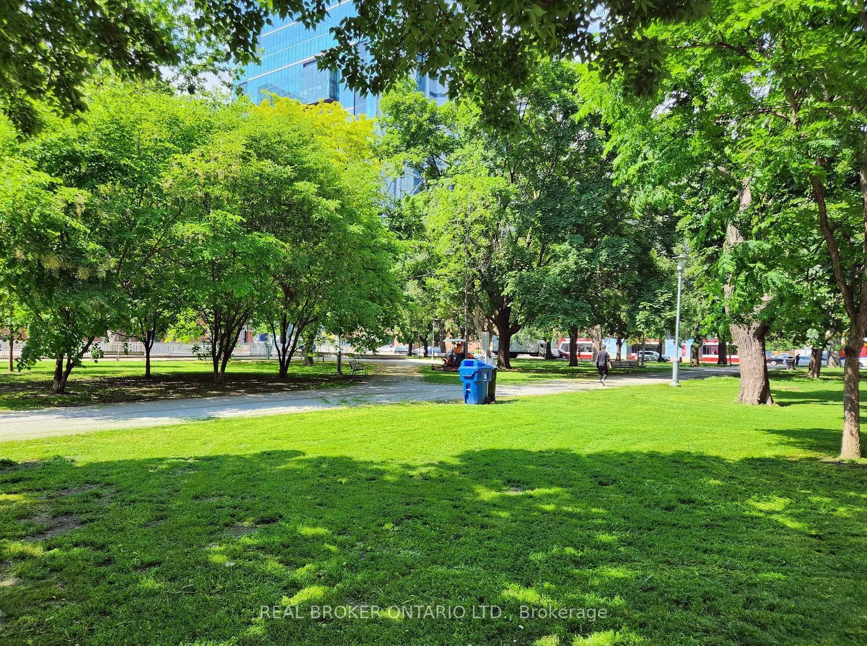 11 Clarence Square, #201