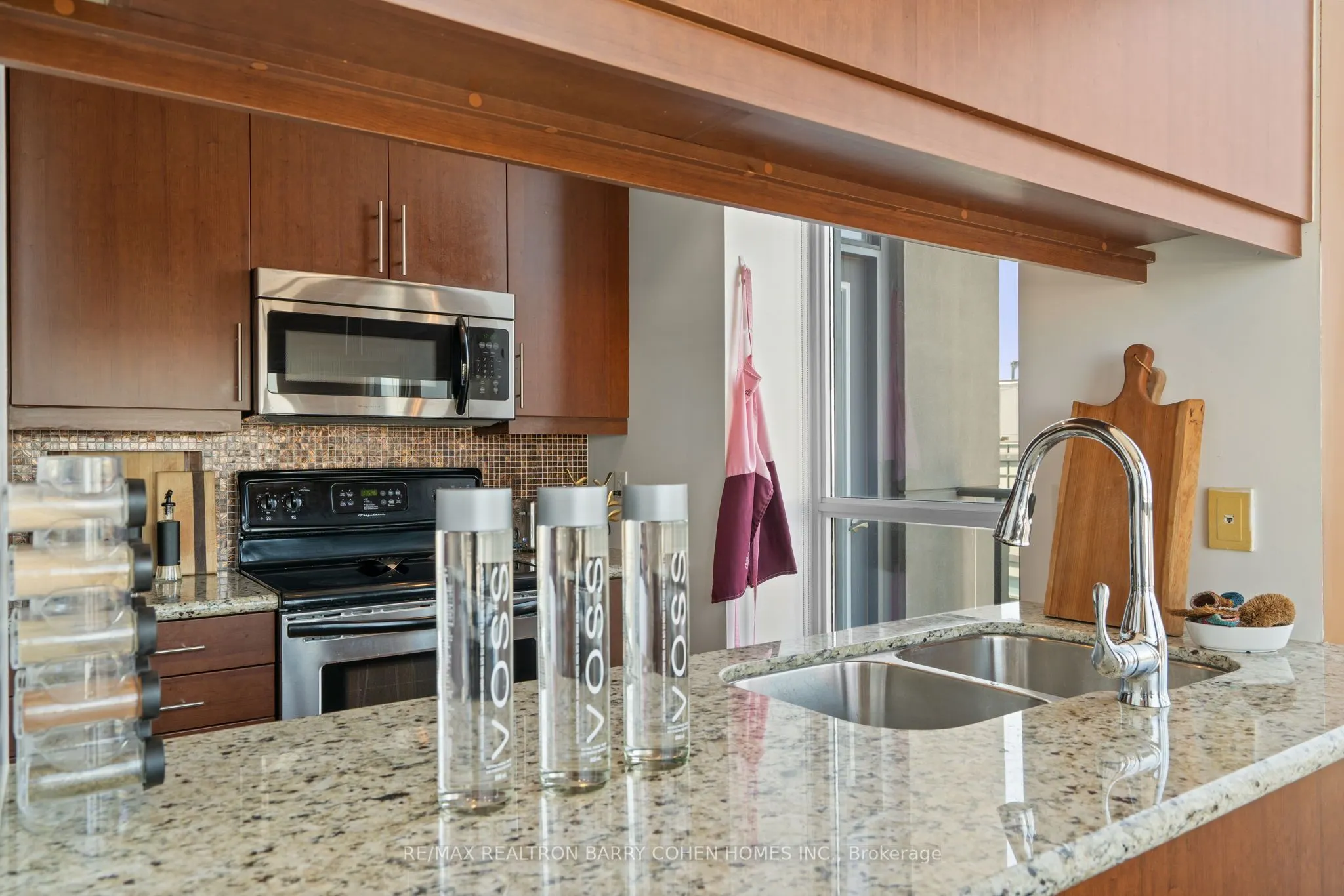 500 St Clair Avenue W, #2103