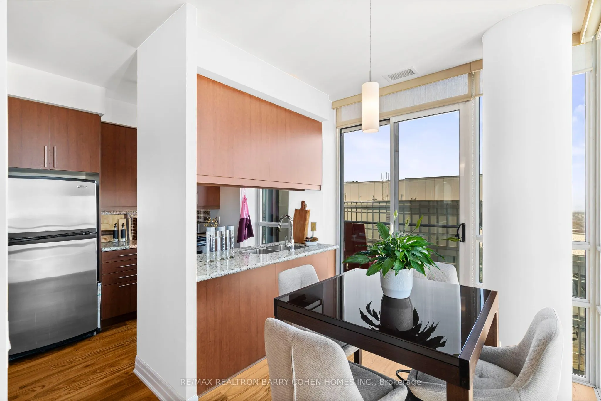 500 St Clair Avenue W, #2103
